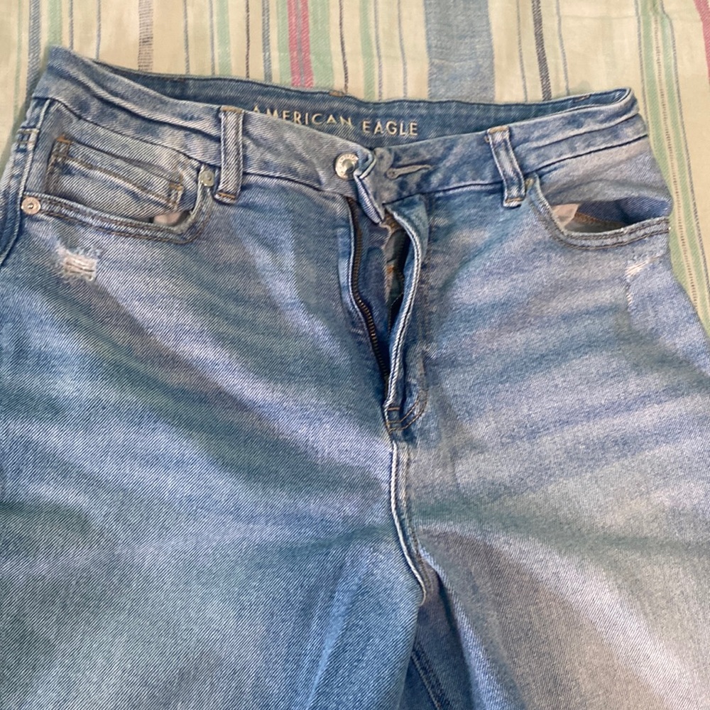 American Eagle Curvy Mom Jeans